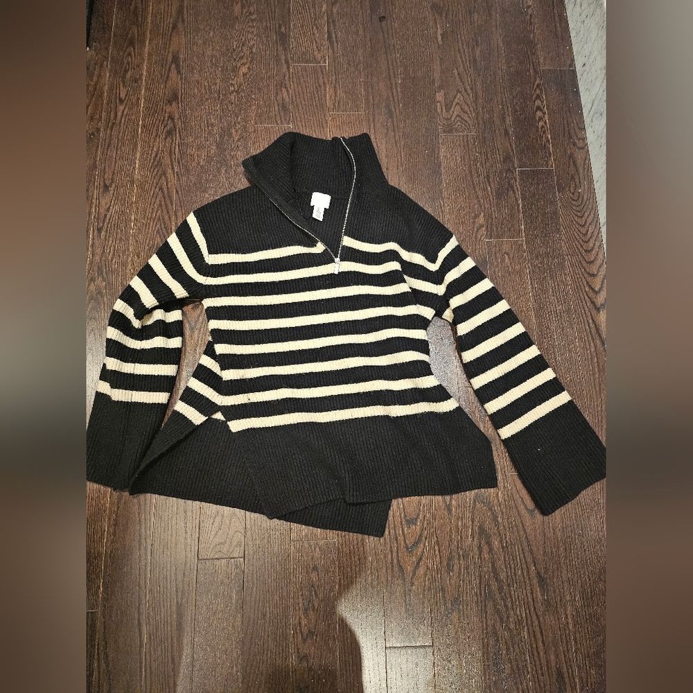 H&M Black and Cream Striped Turtleneck Sweater